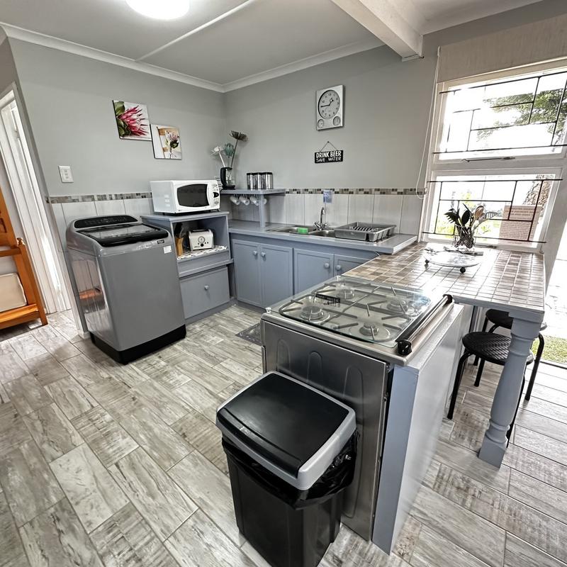5 Bedroom Property for Sale in Reebok Western Cape